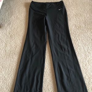 Nike stretch pants